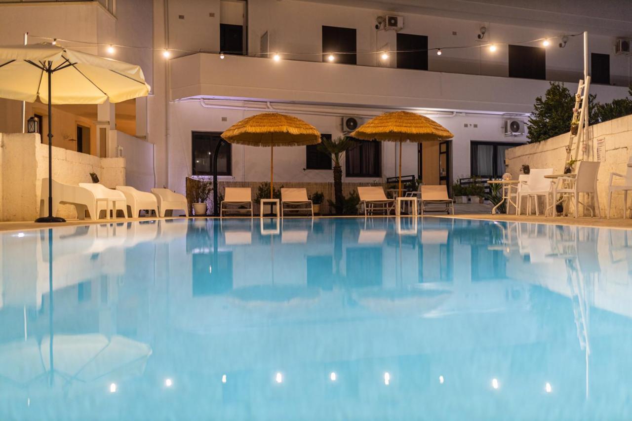 La Gemma Del Salento Rooms&Apartments Racale Kültér fotó